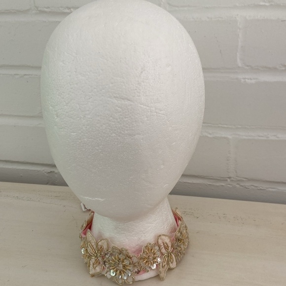 New in original package. Cosmos Goddess Outfit Costume Womens Size M 6/8 - Picture 11 of 16